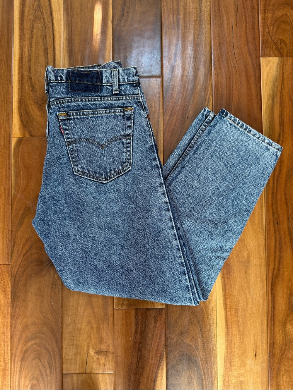 Vintage 80s Acid Wash Red Tab Tapred Levis size W34 L30